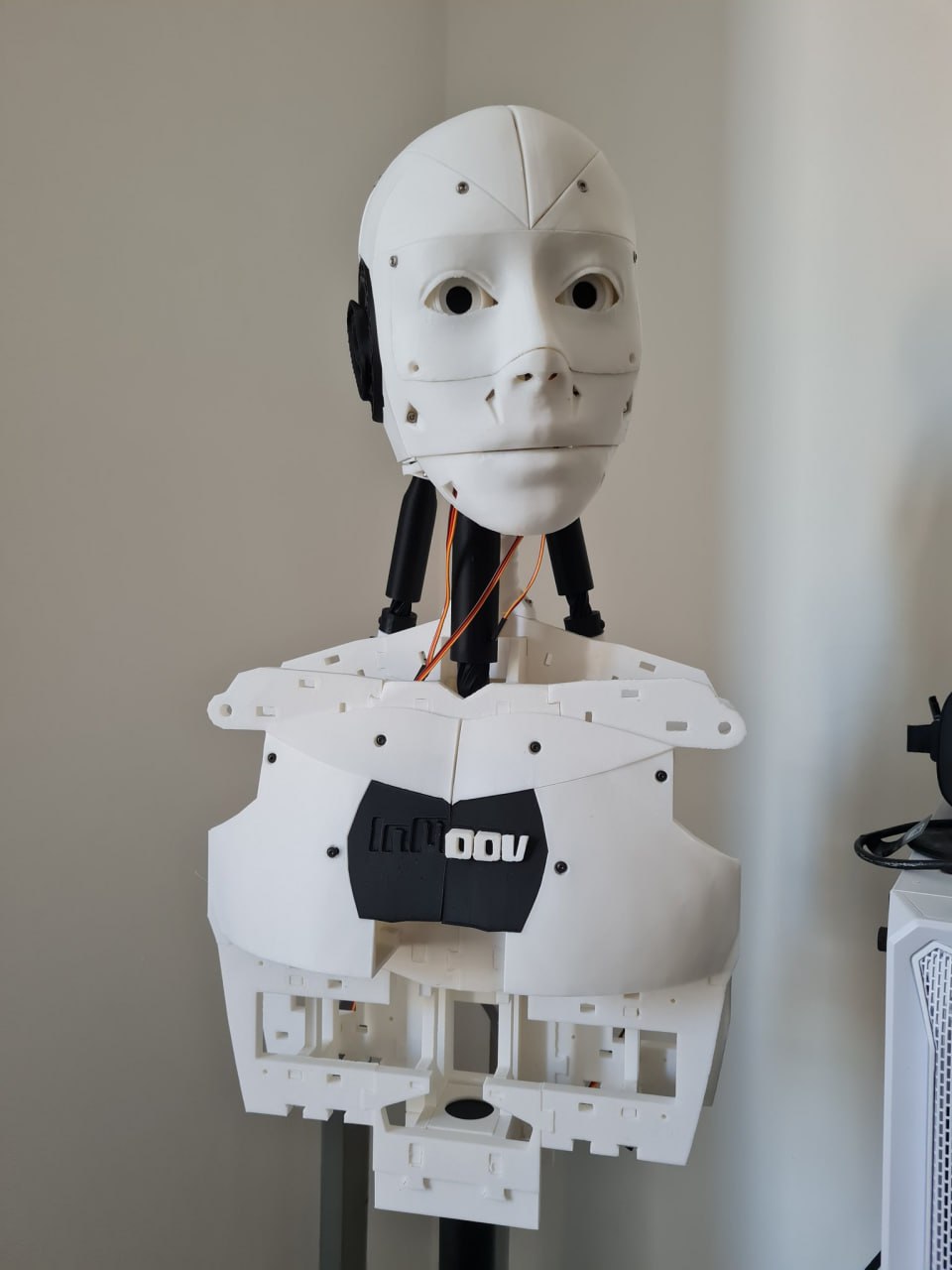 InMoov humanoid robot